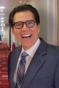 Dennis Awe in An Awesome Christmas