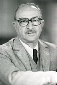 Alberto Lattuada in Un eroe dei nostri tempi