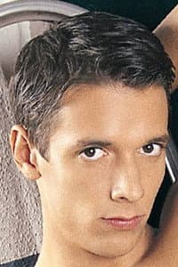 Tomas Dombai in Falcon Crest