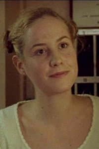 Christelle Jacquaz in Les Siens