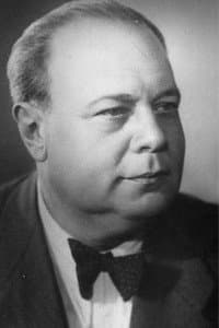 Viktor Stanitsyn in Война и Мир 2: Наташа Ростова