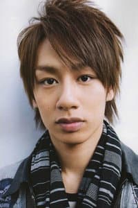 Yuichi Nakamaru in First Class