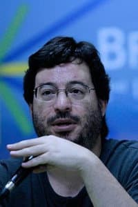 Daniel Caetano in Coisas nossas