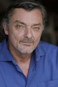 Éric Denize in La Cour des grands