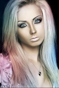 Valeria Lukyanova in Desert of the Real