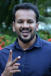 Denes Kumar in Vere Vazhi Ille