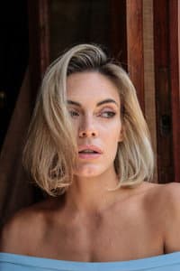 Emilia Attías in Ojalá vivas tiempos interesantes