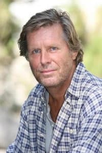 Sigmar Solbach in Urlaub am Meer