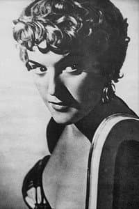 Rosa Palomar in Una cruz en el infierno