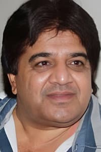 Mehmood Jr. in Aap To Aise Na The