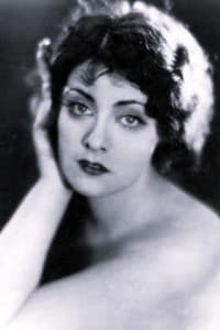 Eve Southern in The Golden Gallows