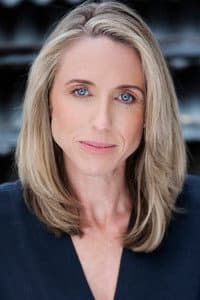 Jacy Lewis in Wendy and Vee