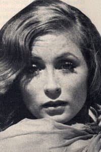 Cyndee Summers in Stiff Competition