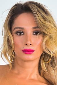 Bianca Hills in How to Please a She-Male 5