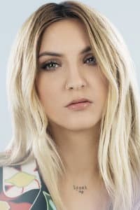 Julia Michaels in Songwriter