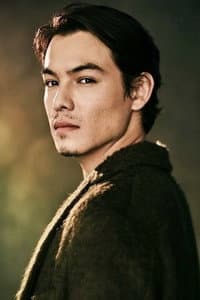 Ryan Potter in Jurassic World Kamp Krijtastisch: Het verborgen avontuur