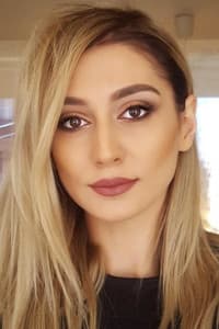 Lorena Luchian in Băieți de oraș: Golden Boyz