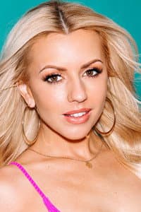 Lexi Belle in Popporn: The Guide to Making Fuck