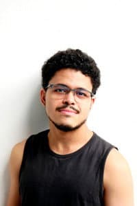Lucas León in Pas d'existence