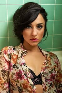 Desi Ivanova in The Lioness