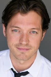 Morgan Ayres in Online