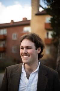 Niklas Edor Karlsson in Åh, älskade bohag