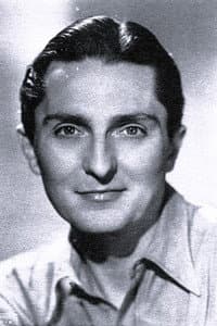 Roger Tréville in Parlez-moi d'amour