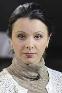 Alina Karmazina in Kuningas