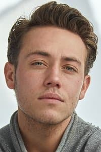 Ethan Cutkosky in Going Places