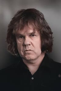 Gary Moore in The Strat Pack: Live in Concert