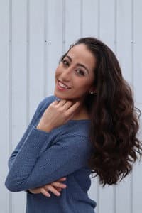 Julie Batschke in CRU