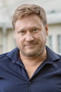 Samuli Edelmann in Päätepysäkki