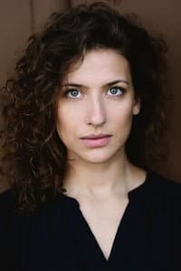 Eva Löser in Ein Hoch auf das Mammut