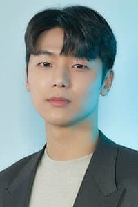 Kang Min-hyuk in Gung-hab