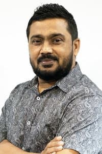 Mohamed Manik in Mee Loaybakee
