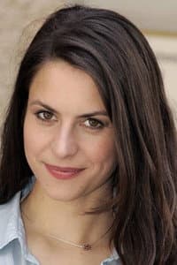 Liane Forestieri in Wer gräbt den Bestatter ein?