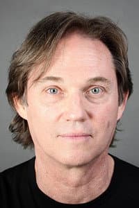 Richard Thomas in In the Name of the People