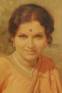 Ranjana in Asla Navra Nakoga Bai