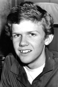 Robert MacNaughton in Visitors
