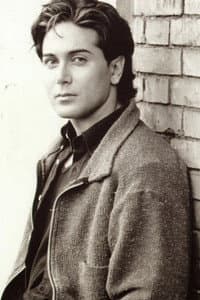 Angelo D'Amelio in Jolly Blu