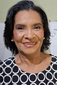 Leni Rabi in Insignia