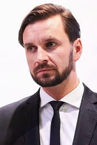 Piotr Domalewski in Mika