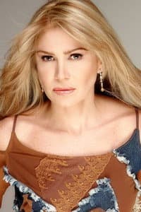 Carolina Perpetuo in Borrón y cuenta nueva