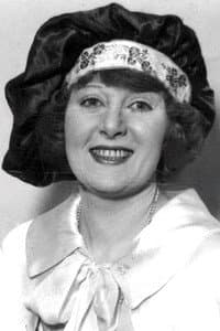 Alma Francis in The Wolf Man