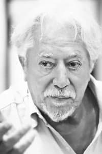 Luis Puenzo in Malajunta