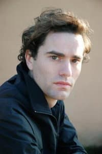 Stefano Scandaletti in Rosso Volante