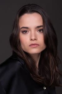 Emma Vallejo in Silencios
