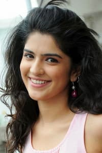 Deeksha Seth in Mirapakay