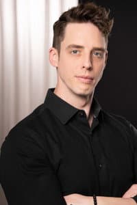 Eric Osmond in Meanwhile in New York