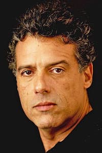 Fábio Barreto in Oswaldo Cruz, o Médico do Brasil